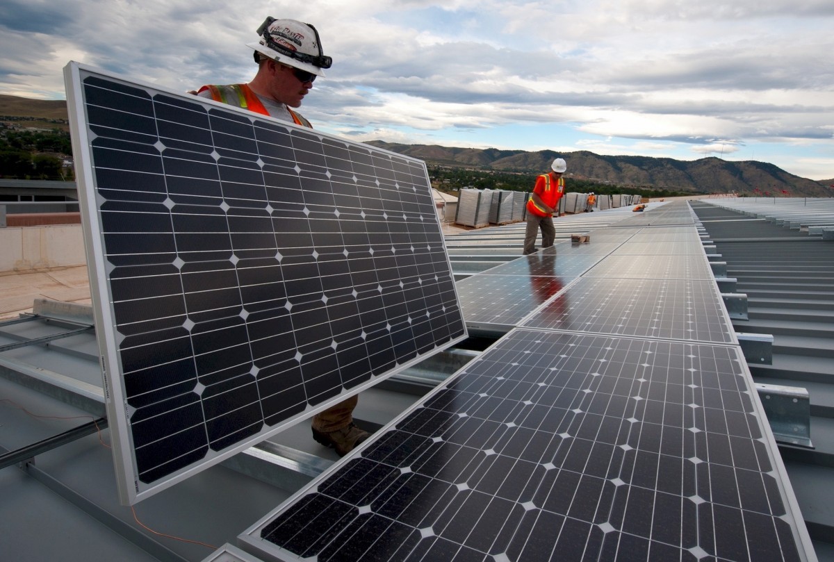Aprovecha la superficie infrautilizada con la instalación de placas de Autoconsumo Fotovoltaico